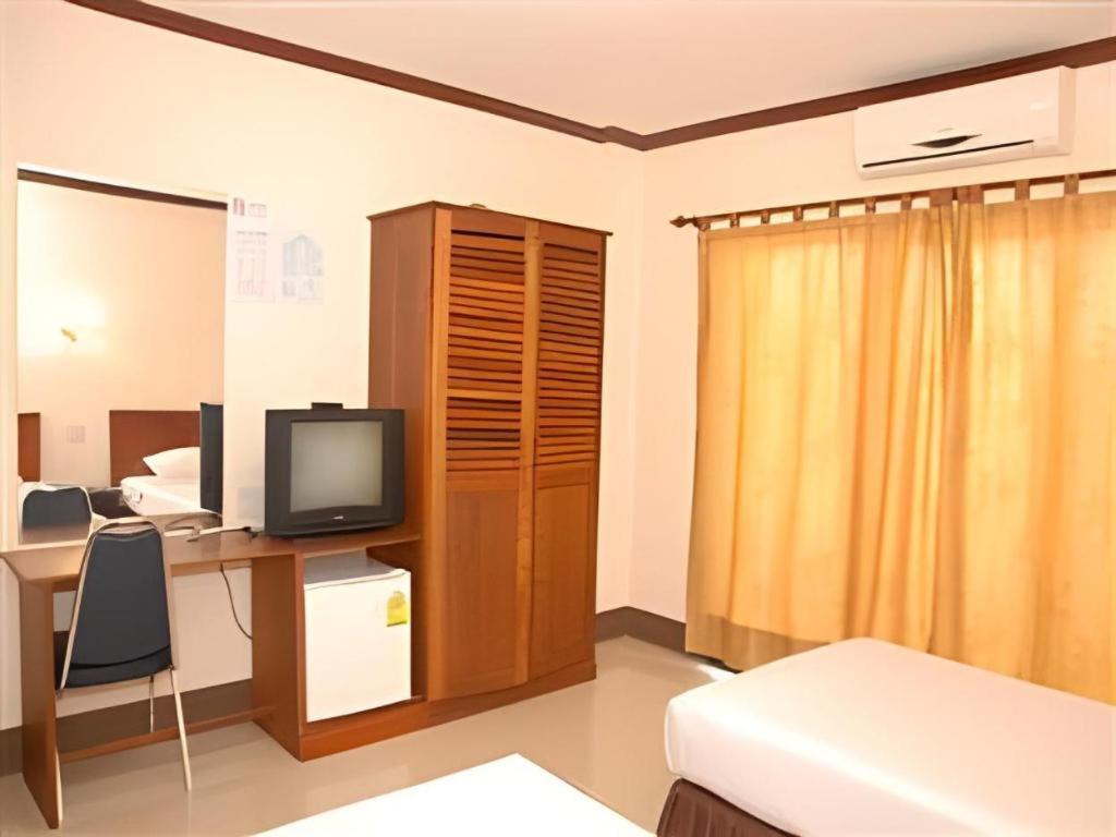 Chaleunehoung Hotel Виентиане Екстериор снимка