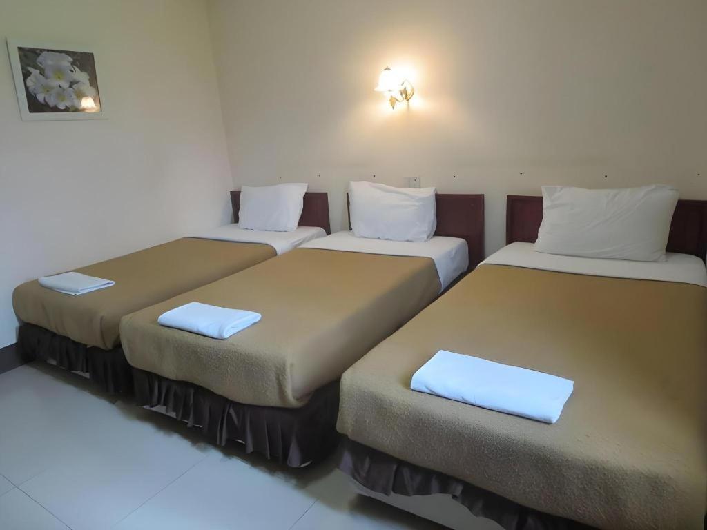 Chaleunehoung Hotel Виентиане Екстериор снимка