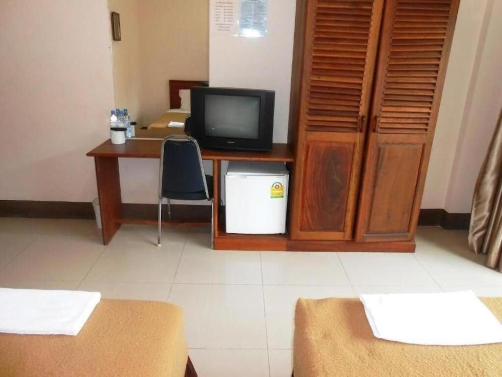 Chaleunehoung Hotel Виентиане Екстериор снимка